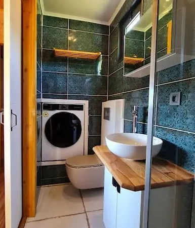 Villa Alley Tiny House *