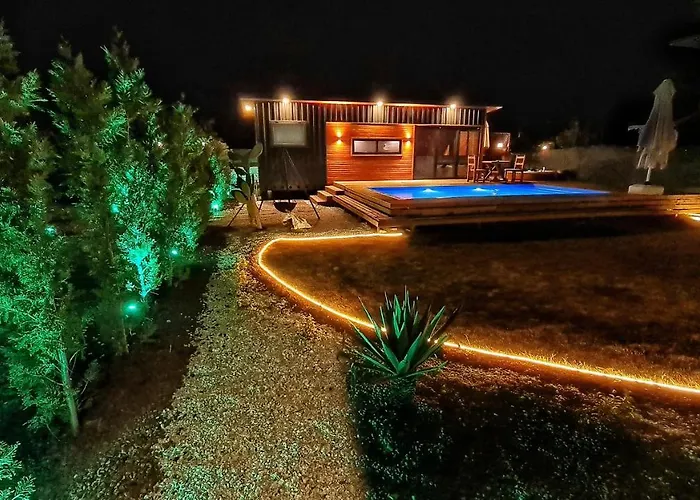 וילה Alley Tiny House *