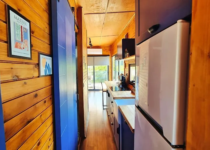 Alley Tiny House *