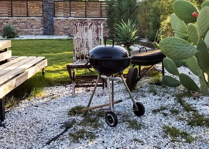 Alley Tiny House פאטהיה