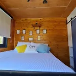 Alley Tiny House ヴィラ *