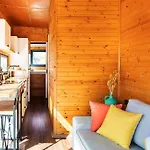 Alley Tiny House ヴィラ